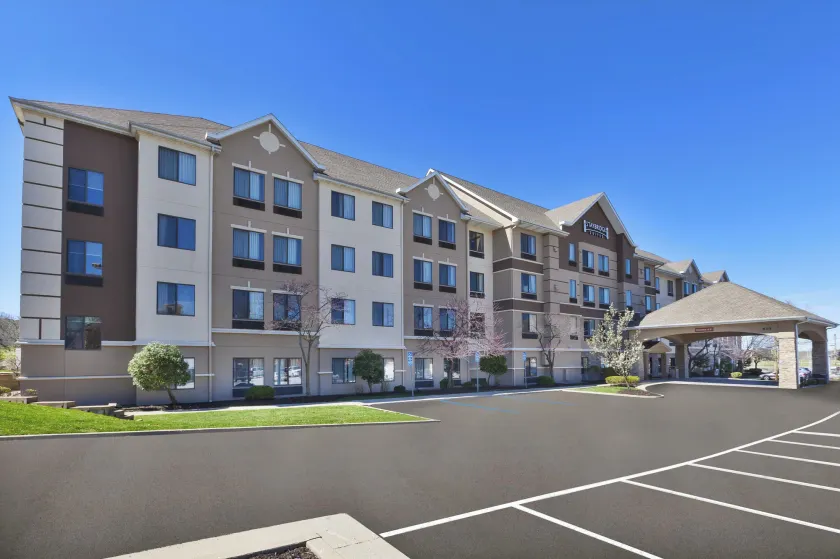 Staybridge Suites Columbia-Highway 63 & I-70 by IHG - Image 1