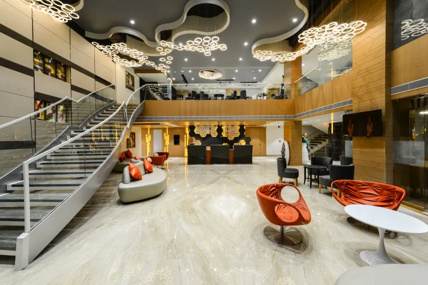 Hotel Atishay - Image 1