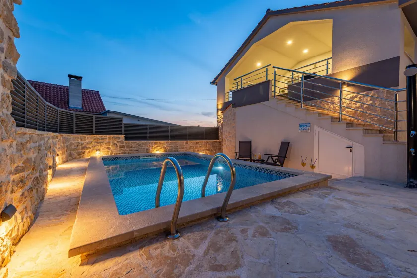 Villa Izvor ZadarVillas - Image 1