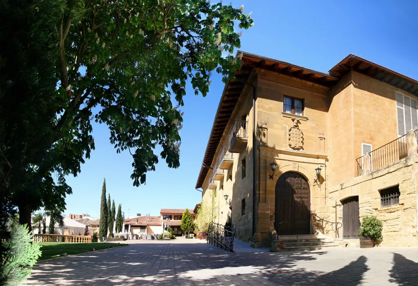 Hospedería Palacio de Casafuerte - Image 1