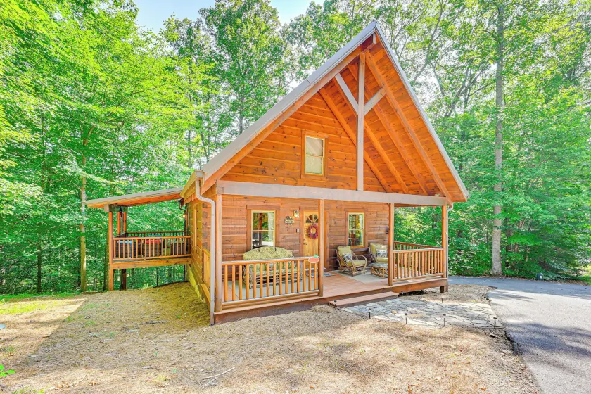 Serene Cabin < 1 Mi to Fairy Stone State Park! - Image 1