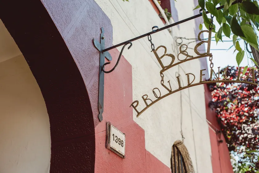 Providencia Bed & Breakfast - Image 1