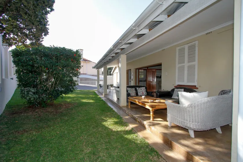 Coweys Corner - Image 1