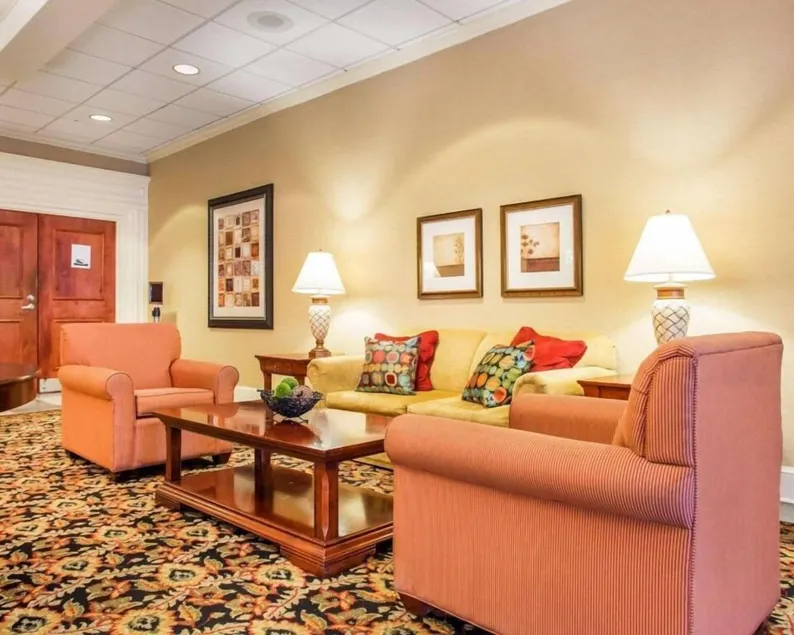 Budgetel Inn & Suites Atlanta - Image 1