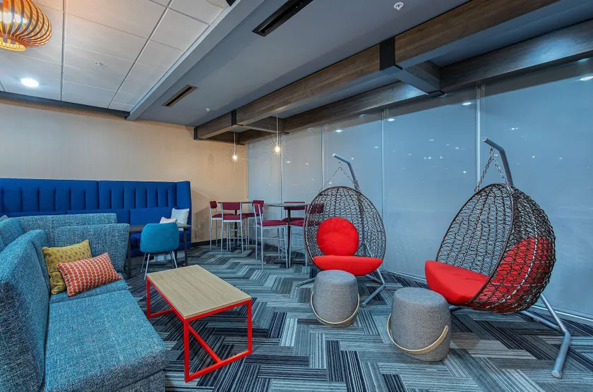 Tru by Hilton University Medical Center - Lobby
