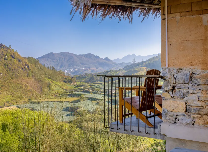 Sapaxa Spring Garden Ecolodge - Image 1