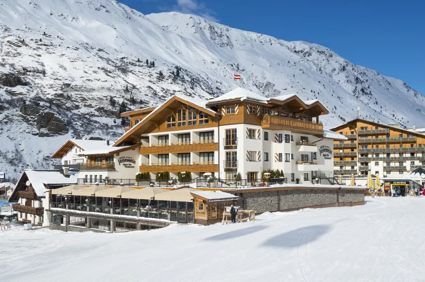 Hotel Jenewein - Image 1