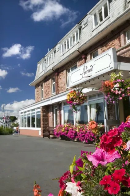 Livermead House Hotel - Image 1