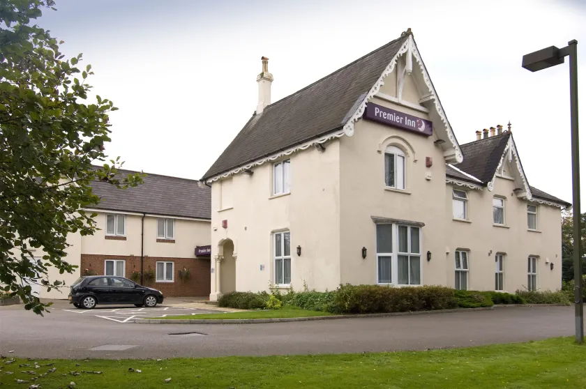 Premier Inn Taunton Ruishton - M5 J25 - Image 1