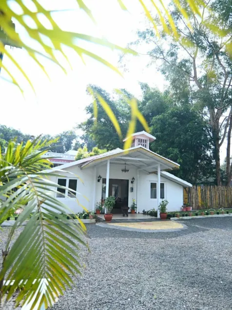 Rosewood Resort - Image 1