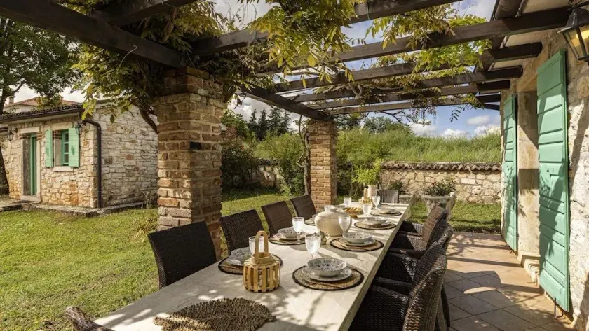 Le Chateau B&B - Image 1