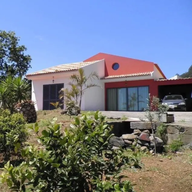 Villa Luz - Family House Vacations- Large Private Outdoor Area - Image 1