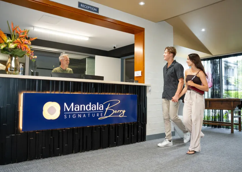 Mandala Signature Berry - Image 1