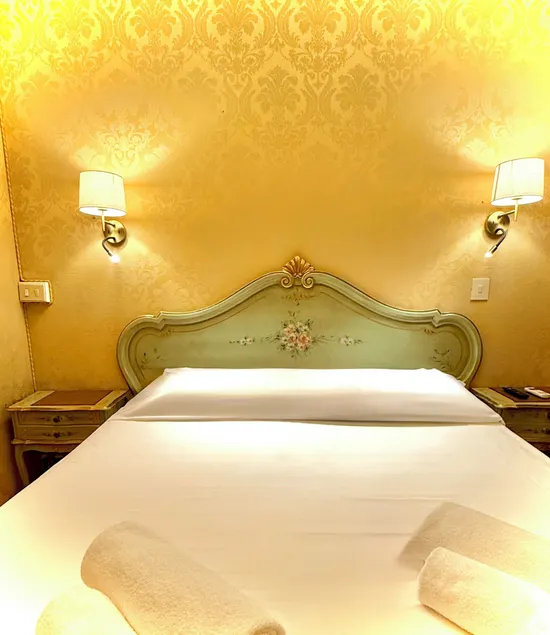 Airone Hotel - Image 1