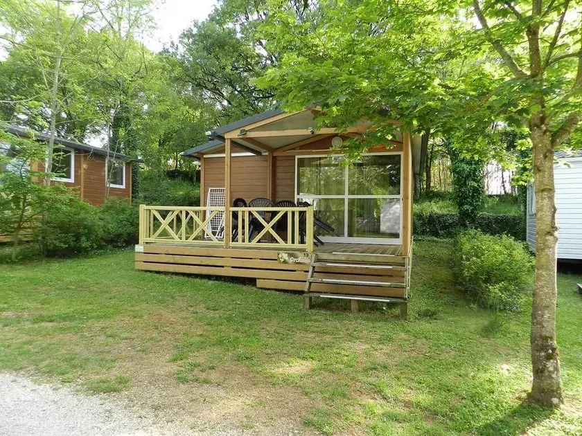 Camping Les Tilleuls - Chalets - Image 1