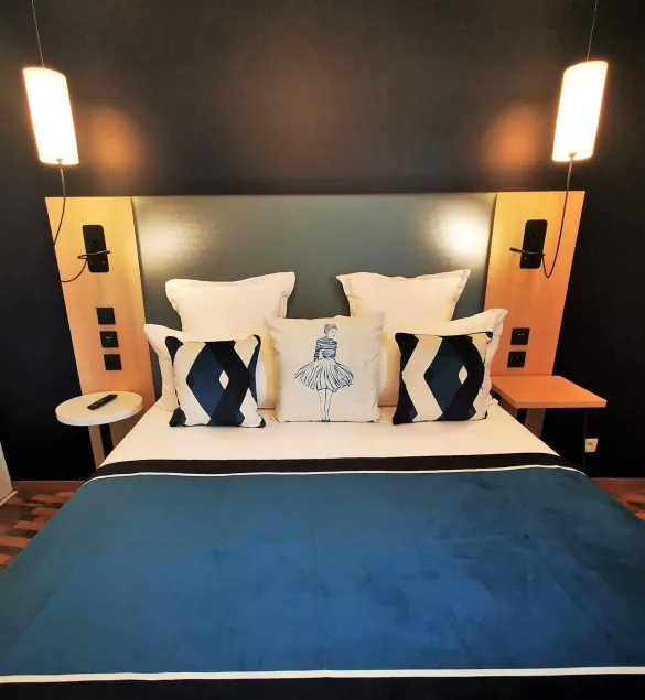 Residhome Appart Hôtel Asnieres - Image 1