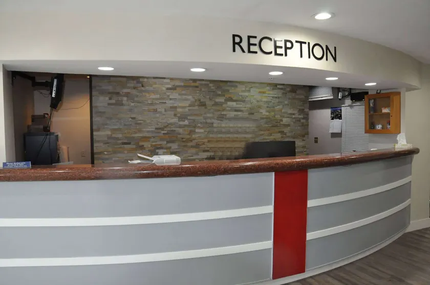 Ramada by Wyndham Abbotsford - Image 1
