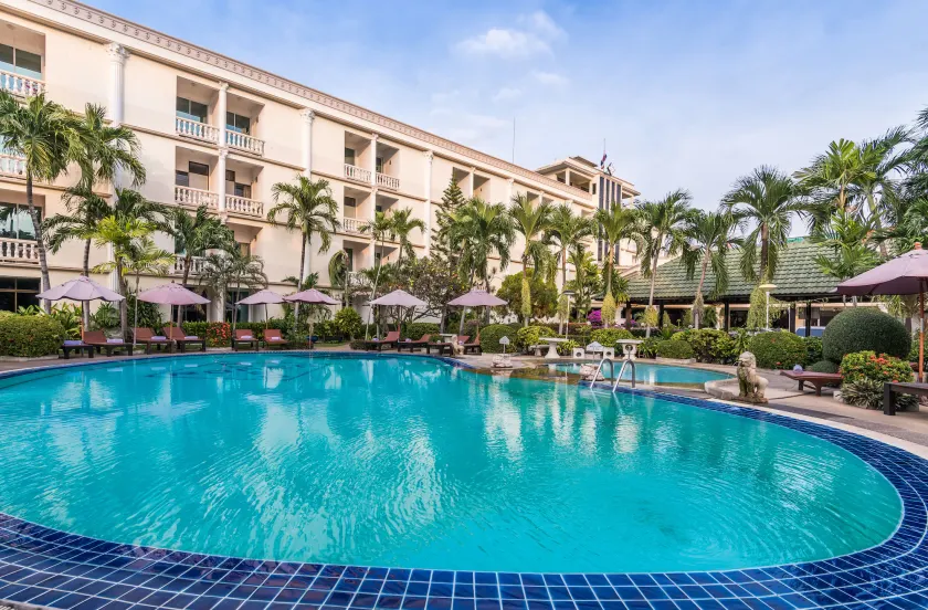 Hotel Romeo Palace Pattaya - Image 1