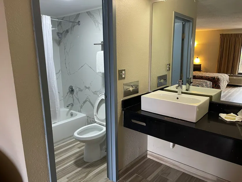 Brookwood Inn - Extended Stay - Værelse