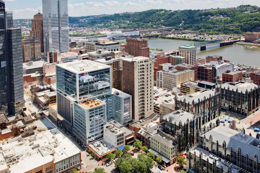 Hilton Garden Inn Pittsburgh Downtown - Image 1