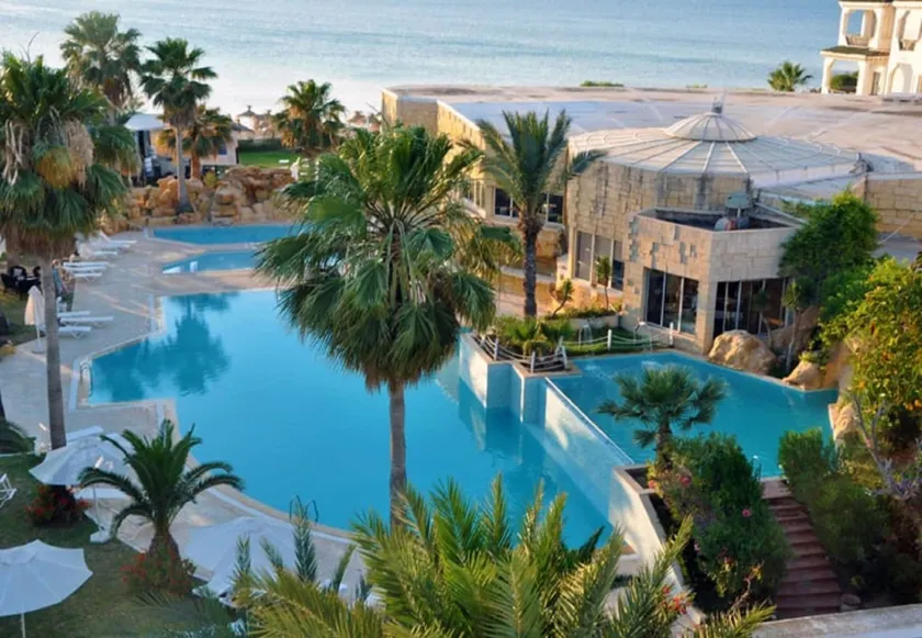 Palmyra Golden Beach Families and Couples - Image 1
