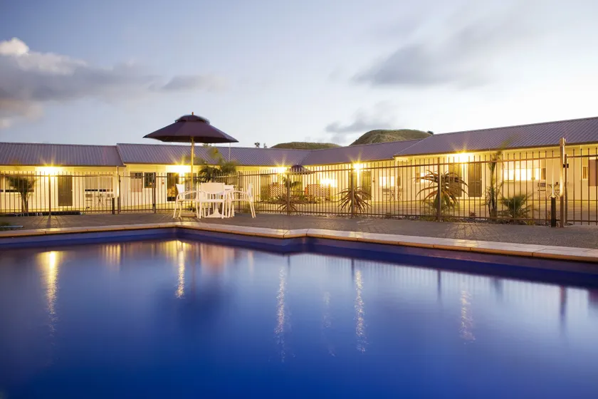 Motel Oasis - Image 1