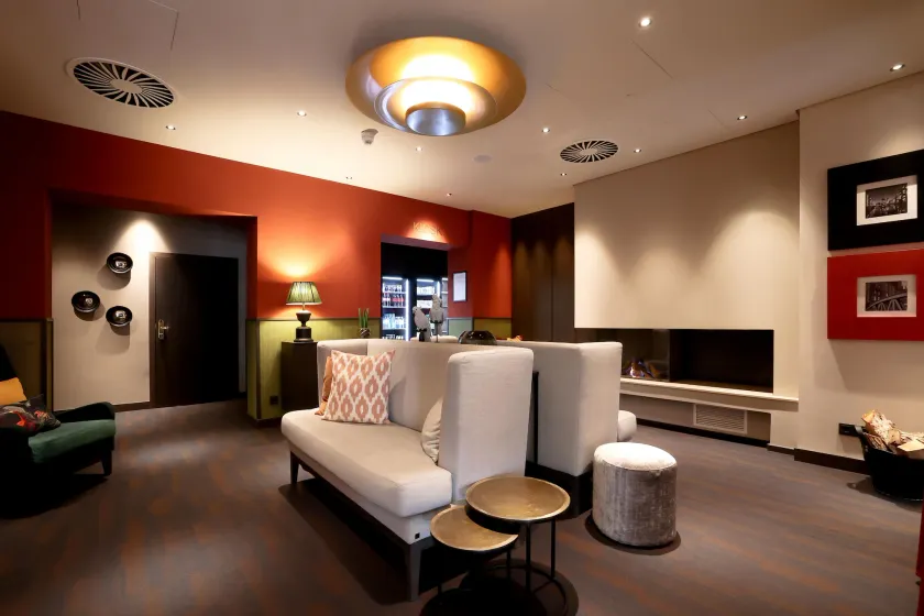 Best Western Plus Hotel St. Raphael - Image 1
