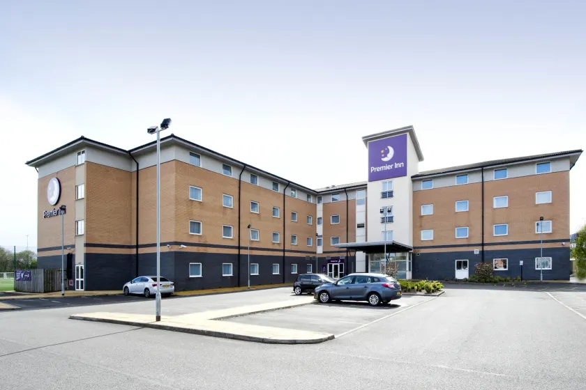 Premier Inn Glasgow Braehead - Image 1