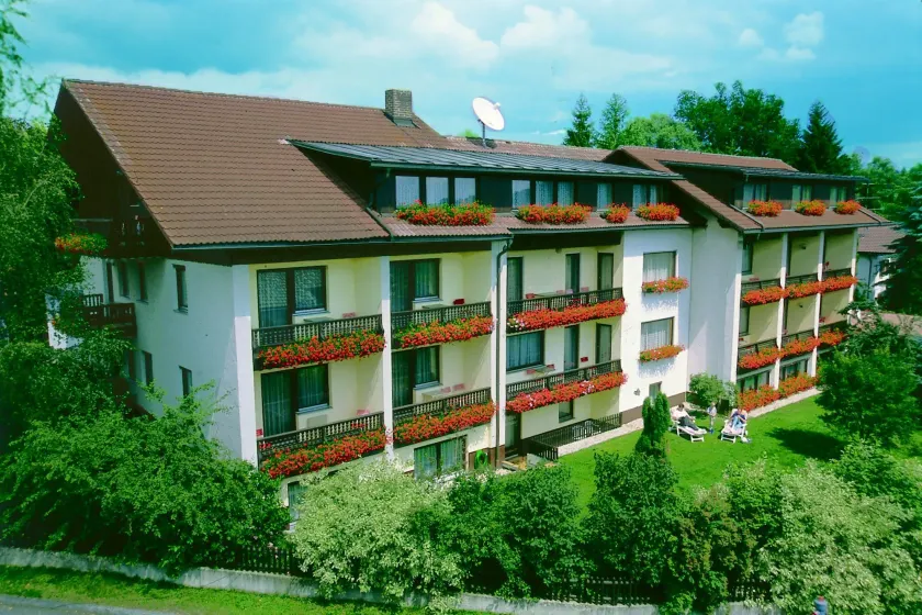 Hotel Dreisonnenberg - Image 1