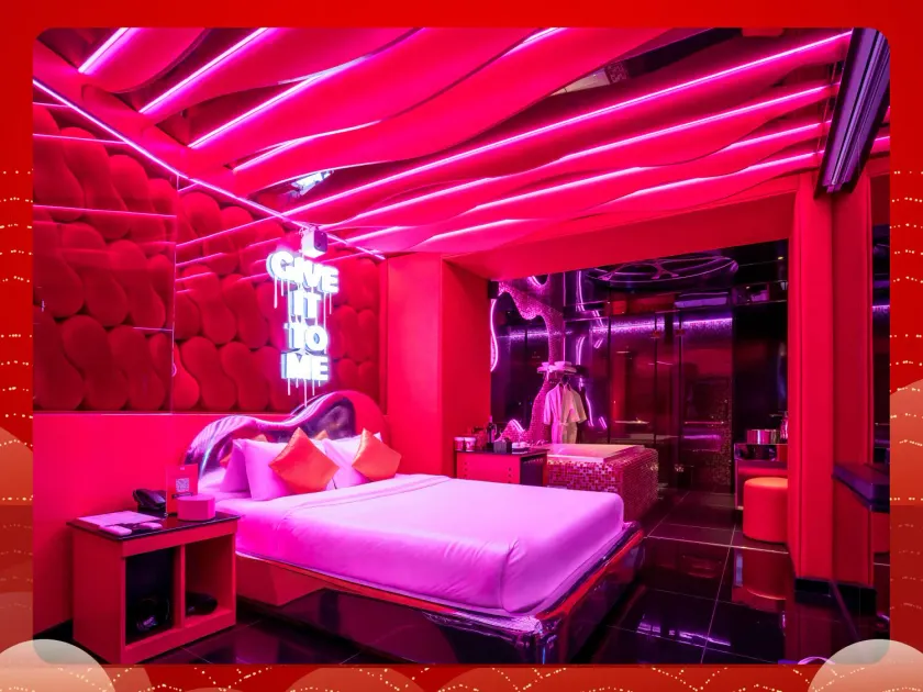 Cupid Hotel 2 - Image 1