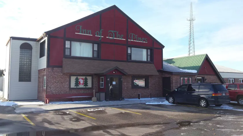 Inn of the Pines - Image 1
