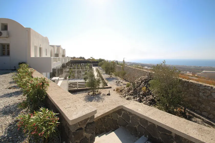 Airy Suites Santorini - Image 1