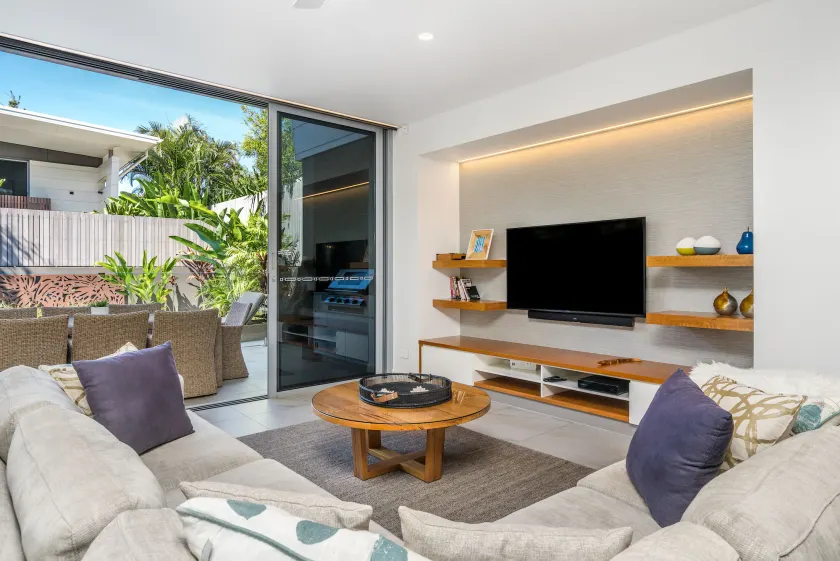 KoKos Beach House 3 - Image 1
