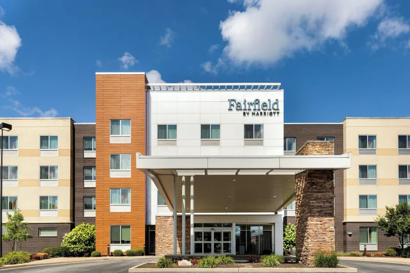 Fairfield Inn & Suites by Marriott Wentzville - Image 1