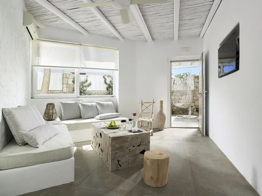 Delmar Apartments & Suites Milos - Delmar Collection - Image 1