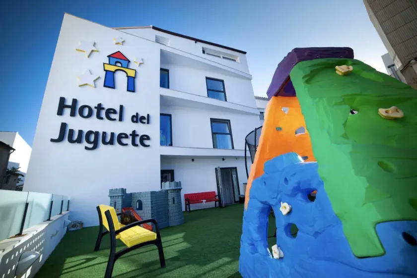 Hotel del Juguete - Image 1