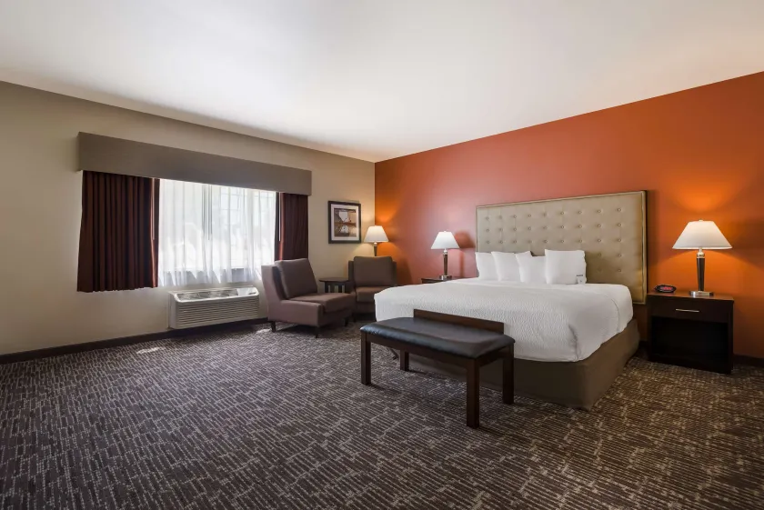 Best Western Northwest Lodge - Image 1