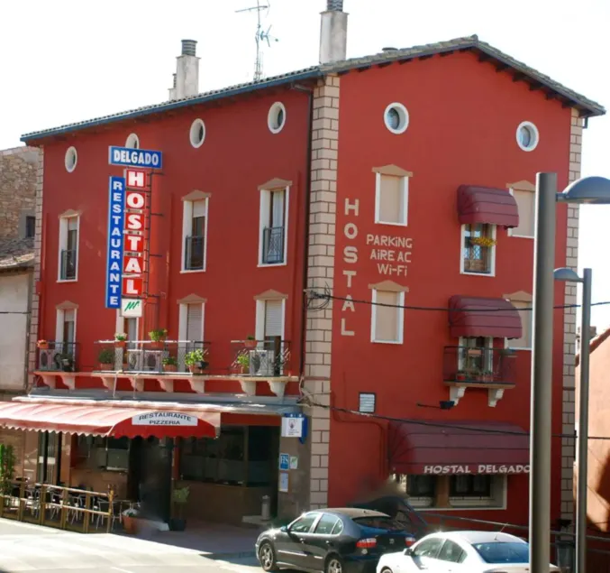 Hostal Delgado - Image 1
