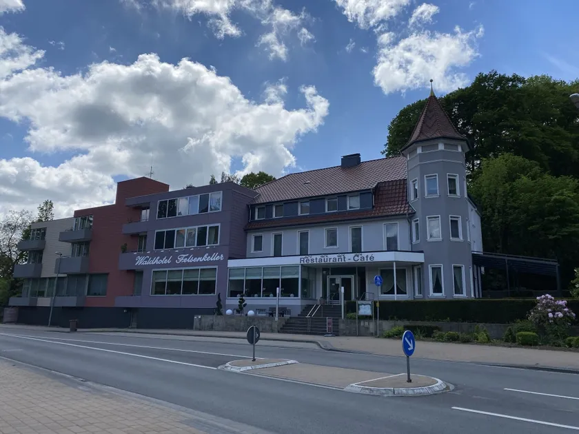 Waldhotel Felsenkeller am Teutoburger Wald - Image 1