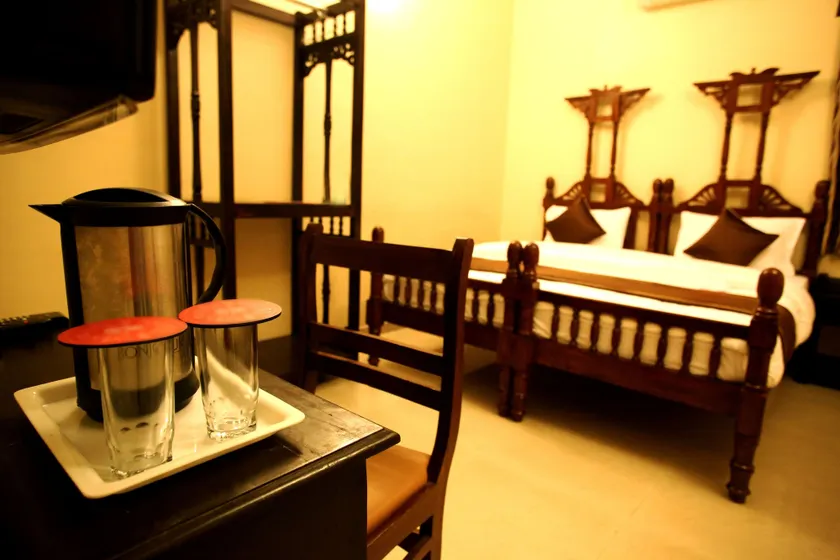 Hotel Ajit Mansion - Image 1