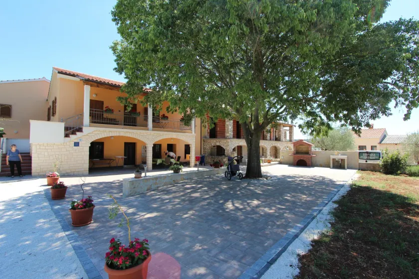 Apartments Luna - Image 1