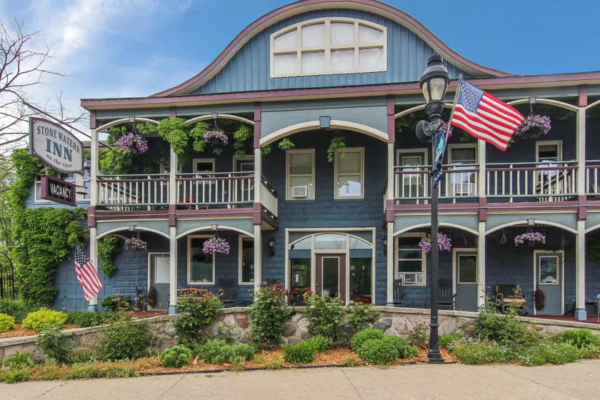Stone Waters Inn - Image 1