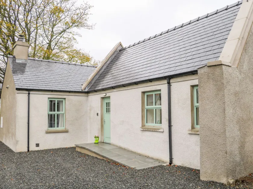Minnie's Cottage, Killeavy - Image 1