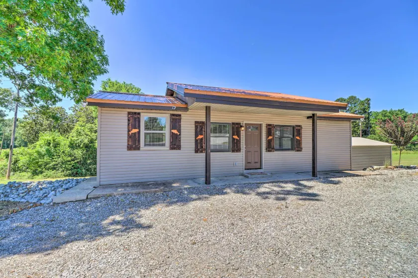 Arkansas Fishing Getaway: Near Norfork River! - Image 1