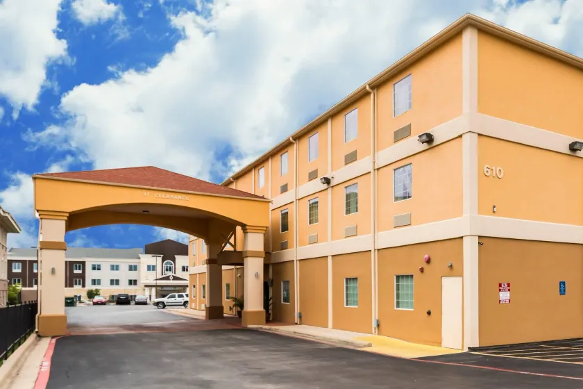 Quality Inn Killeen Near Fort Hood - Image 1