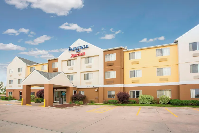 Fairfield Inn & Suites Greeley - Image 1