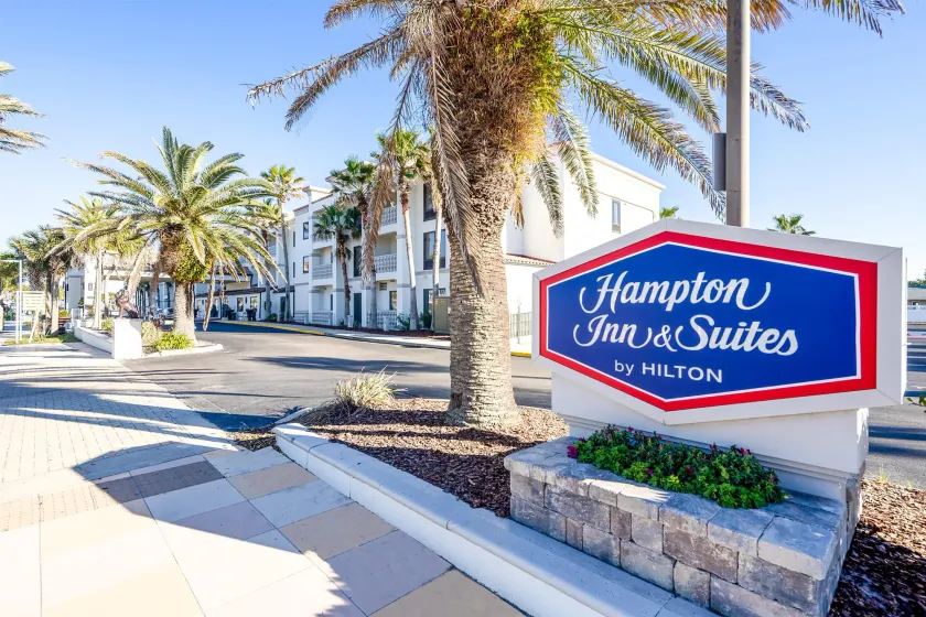 Hampton Inn & Suites St. Augustine-Vilano Beach - Image 1