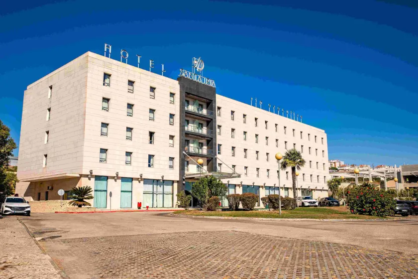VIP Executive Santa Iria Hotel - Image 1