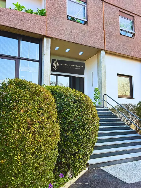 Best Western Lu King Hotel - Image 1