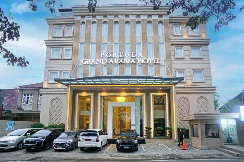 Portola Grand Arabia Hotel  - Image 1